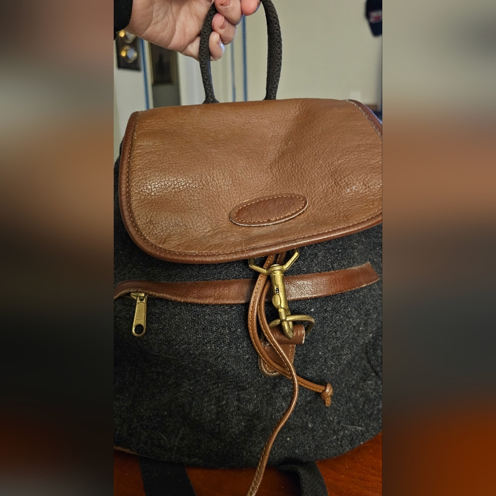 Elegant Leather and Wool Backpack